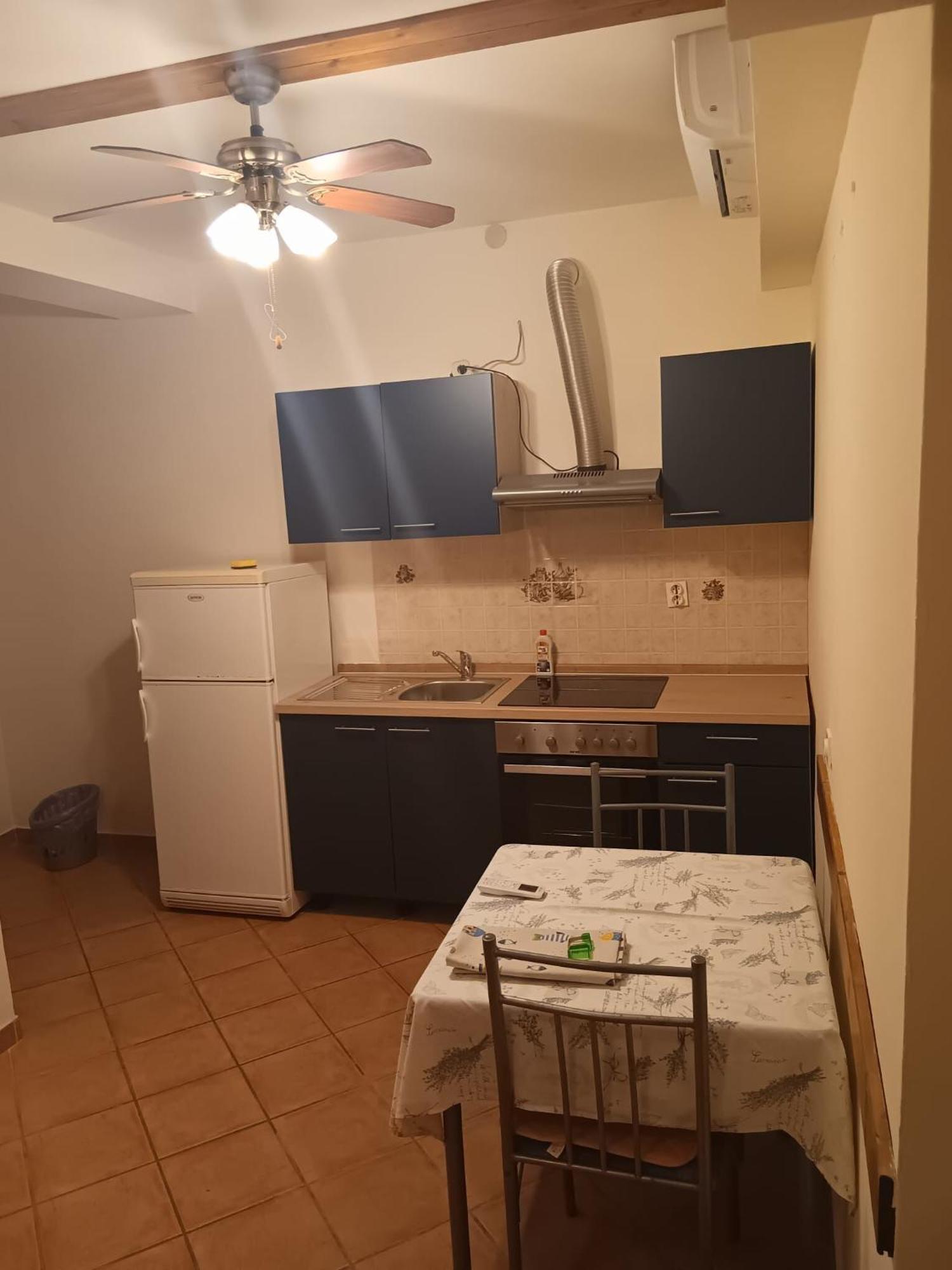 Apartments Luka Uble Екстериор снимка